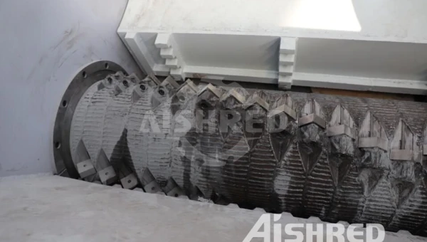 Trituradora de eje simple para Trabajos Pesados en Venta